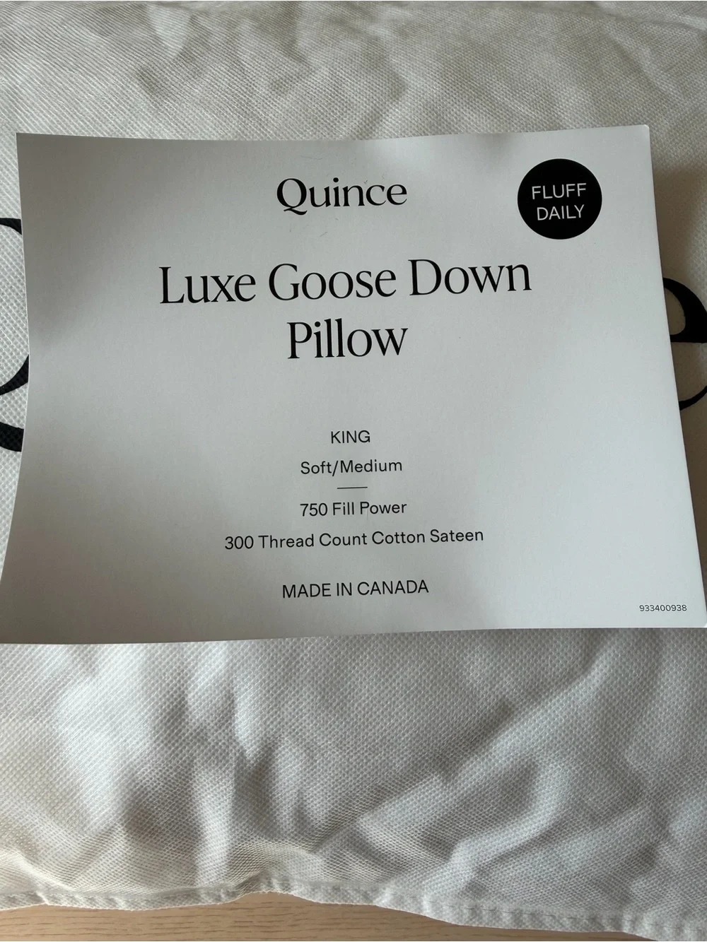 NWT Quince Luxe Goose Down Pillow King Size 750 Fill Power Soft/Med